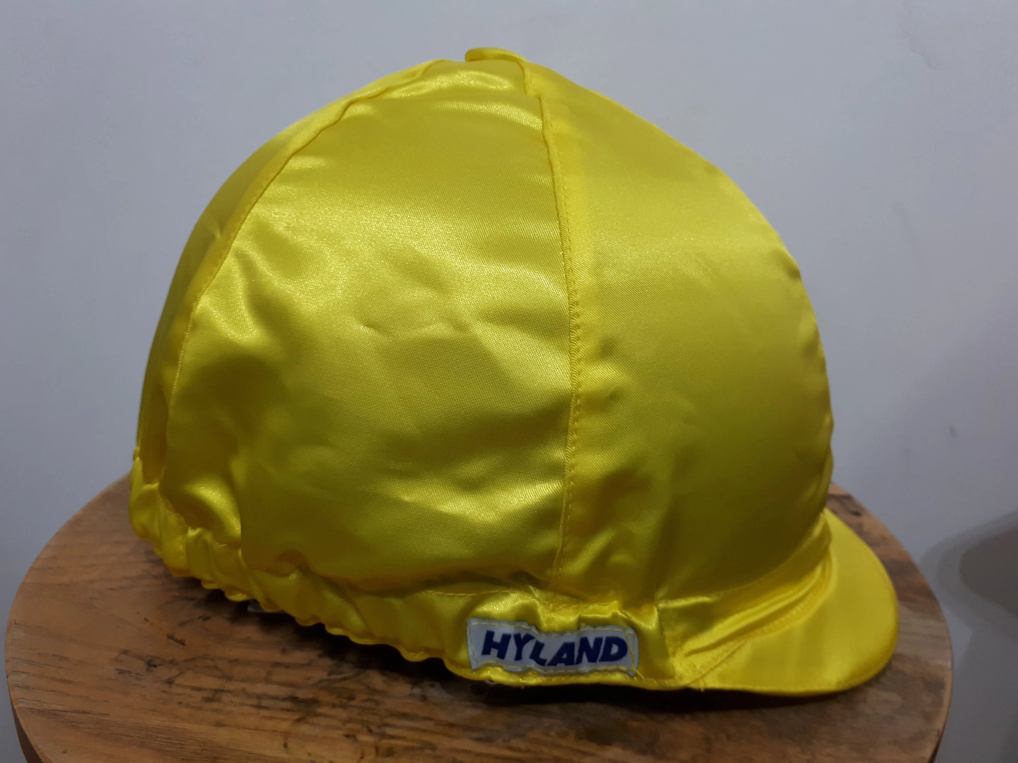 Hyland Cap Cover Satin