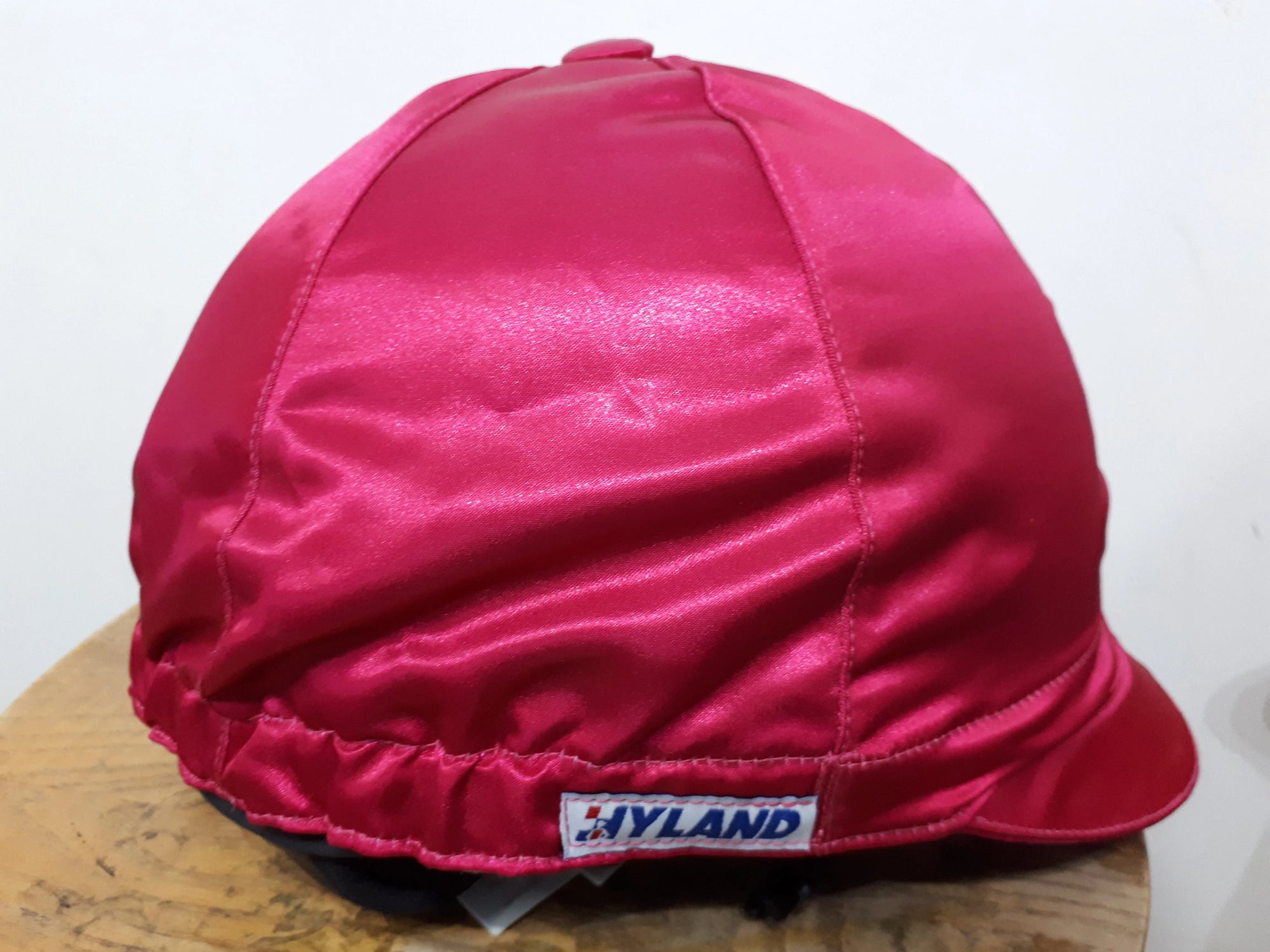Hyland Cap Cover Satin
