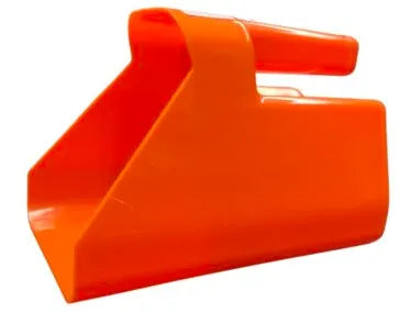Feed Scoop with Grip