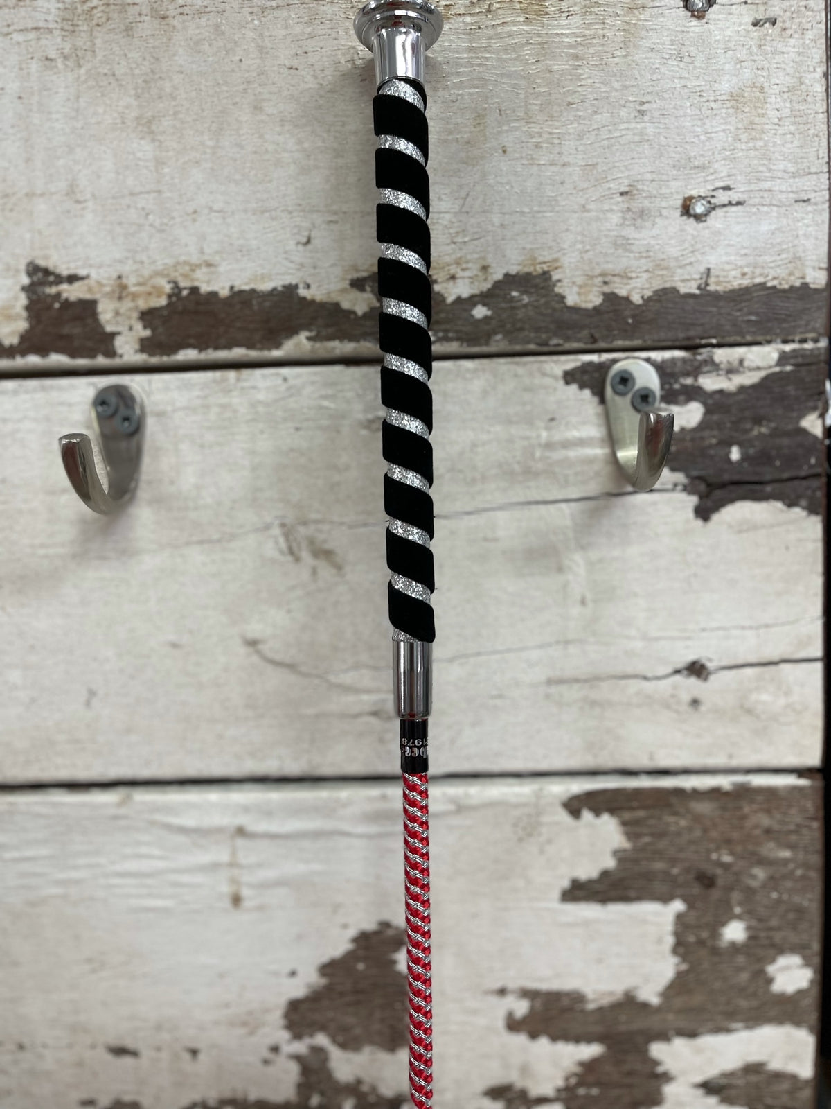 SNOWBEE SILVER DRESSAGE WHIP RED/SILV